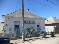 Eladó családi ház, Várpalotán 49 M Ft, 3 szobás