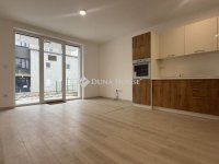 Eladó téglalakás, Szombathelyen 72.5 M Ft, 1+2 szobás