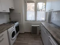 Eladó téglalakás, Székesfehérvárott 39.7 M Ft, 1 szobás