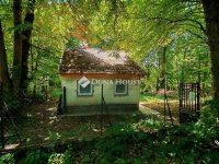 Eladó nyaraló, Pilisszentkereszten, Téry Ödön utcában 55 M Ft