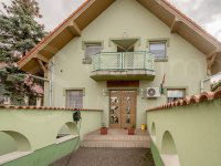 Eladó családi ház