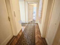 Eladó téglalakás, V. kerületben 175 M Ft, 4+1 szobás