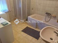 Eladó családi ház, Mohácson 109 M Ft, 2 szobás