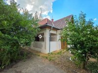 Eladó ikerház, Velencén 84.9 M Ft, 4 szobás