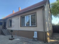 Eladó családi ház, Szegeden, Gábor Áron utcában 99.49 M Ft