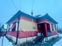 Eladó családi ház, Jászladányon 11.99 M Ft, 2+1 szobás