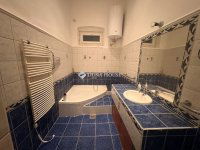 Eladó téglalakás, VI. kerületben 79.9 M Ft, 1 szobás