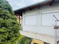 Eladó családi ház, Szolnokon 31.9 M Ft, 1+1 szobás