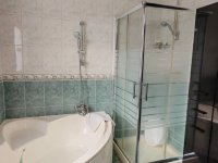 Eladó családi ház, Nyíregyházán 93.999 M Ft, 4 szobás