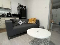 Eladó családi ház, X. kerületben 62.9 M Ft, 3 szobás