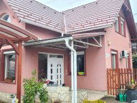 Eladó családi ház