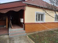 Eladó családi ház, Gödöllőn 87.99 M Ft, 2 szobás