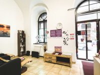 Eladó üzlethelyiség, VI. kerületben 155 M Ft