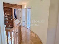 Eladó téglalakás, II. kerületben 225 M Ft, 4 szobás