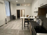 Kiadó téglalakás, albérlet, VIII. kerületben, Baross utcában