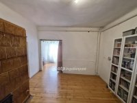Eladó családi ház, Ercsiben 62.5 M Ft, 4 szobás