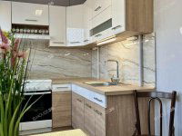 Eladó panellakás, Kecskeméten 43.9 M Ft, 3 szobás