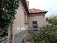 Eladó családi ház, Jászberényben 49.8 M Ft, 2+1 szobás