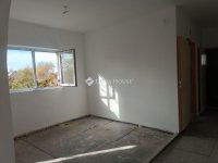 Eladó családi ház, Kiszomboron 32.99 M Ft, 2 szobás