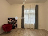 Eladó téglalakás, Pécsett 82.9 M Ft, 3 szobás