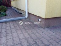 Eladó családi ház, Vecsésen 148 M Ft, 3 szobás
