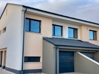 Eladó ikerház, XVII. kerületben, Forrásmajori utcában 155 M Ft