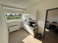 Eladó ipari ingatlan, Komáromban 411.7 M Ft / költözzbe.hu