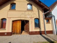 Eladó nyaraló, Dunaföldváron 30 M Ft, 3 szobás
