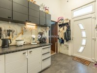 Eladó téglalakás, Budaörsön 75 M Ft, 3 szobás