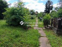 Eladó telek