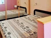 Kiadó téglalakás, albérlet, Pécsett, Perczel Miklós utcában