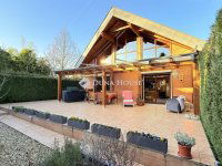 Eladó családi ház, III. kerületben 395 M Ft, 3 szobás