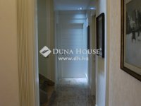Eladó családi ház, Szentendrén 609.6 M Ft, 3 szobás