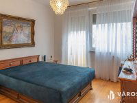 Eladó panellakás, Gyulán 40 M Ft, 2 szobás