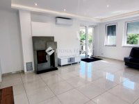 Eladó családi ház, Csévharaszton 175 M Ft, 6 szobás