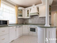 Eladó családi ház, Piliscsabán 226.9 M Ft, 6 szobás