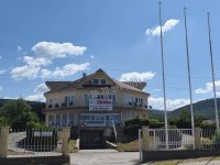 Eladó ipari ingatlan, Vértesszőlősön 399.9 M Ft