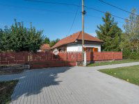 Eladó családi ház, Újbarokon 79.99 M Ft, 2 szobás