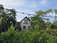 Eladó nyaraló, Pécsett 15 M Ft, 2 szobás / költözzbe.hu