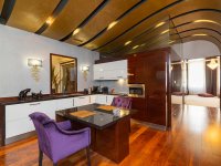 Eladó téglalakás, VII. kerületben 178 M Ft, 3 szobás