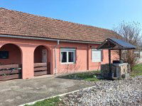 Eladó családi ház, Dobán 39.9 M Ft, 1+2 szobás