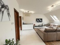 Eladó családi ház, Kecskeméten 149 M Ft, 6+1 szobás