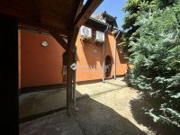 Eladó családi ház, Ecseren 250 M Ft, 8 szobás