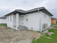 Eladó családi ház, Kecskeméten 86.9 M Ft, 4 szobás