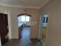 Eladó téglalakás, Tatabányán 21.99 M Ft, 2 szobás