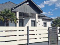 Eladó családi ház, Szolnokon 185 M Ft, 5 szobás