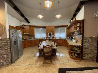 Eladó családi ház, Kecskeméten 119.8 M Ft, 5 szobás