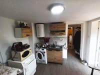 Eladó családi ház, Pécsett 25 M Ft, 1 szobás