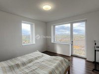 Eladó családi ház, Egerszalókon 260 M Ft, 6 szobás