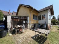 Eladó családi ház, Veszprémben 150 M Ft, 4 szobás